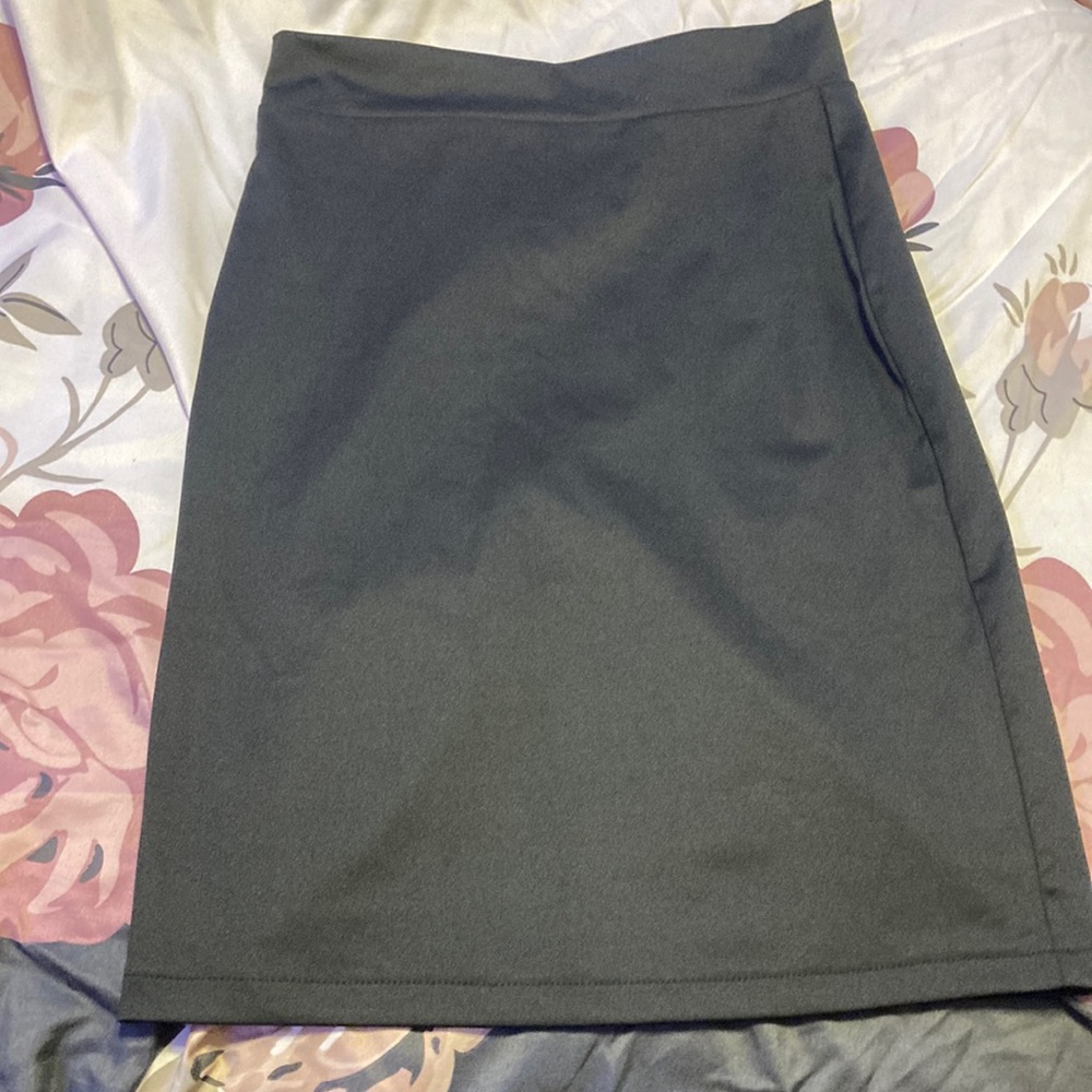 Black Skirt